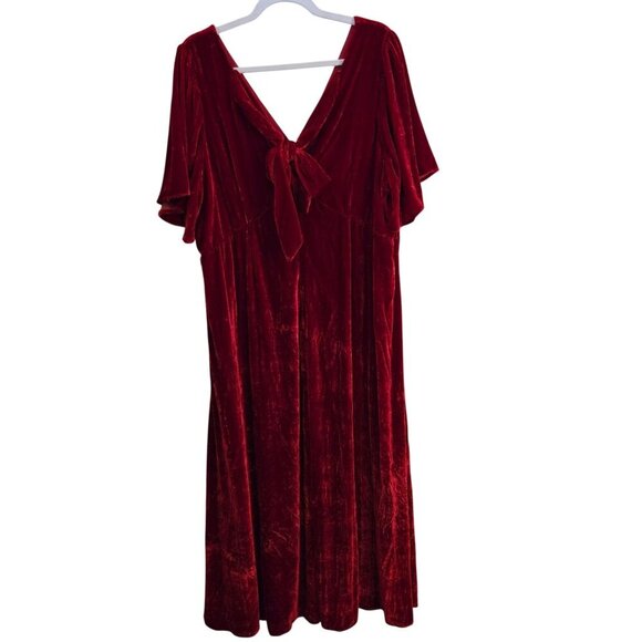 ModCloth NWT* Captivating Charisma Red Velvet Maxi Dress Size 1X - Picture 3 of 11